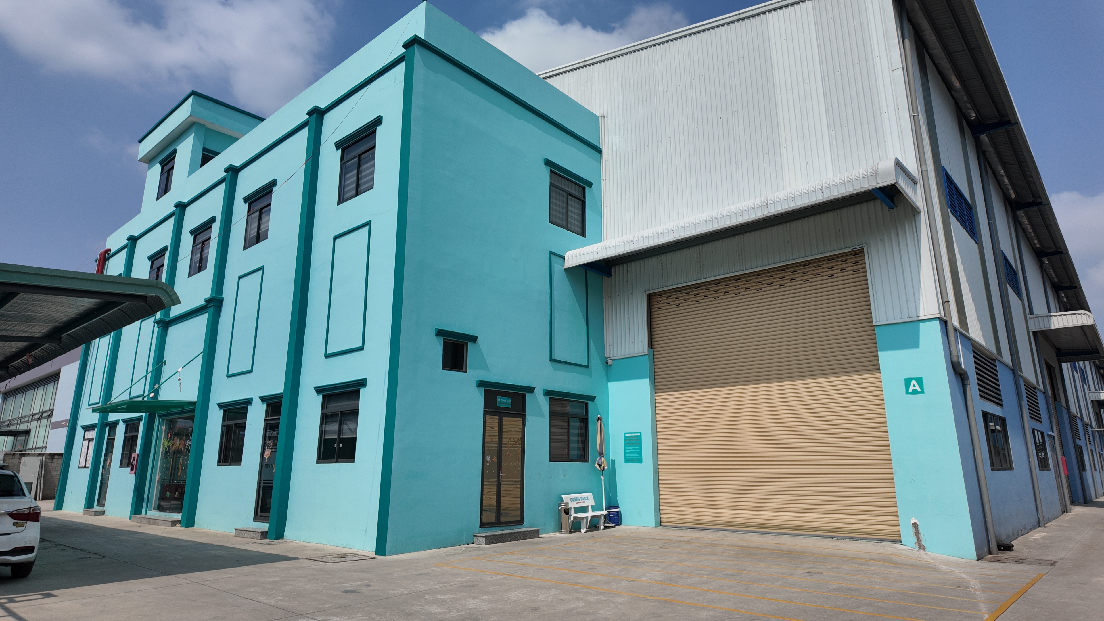 Nhà máy sản xuất chai nhôm tại Việt nam - Green Packaging